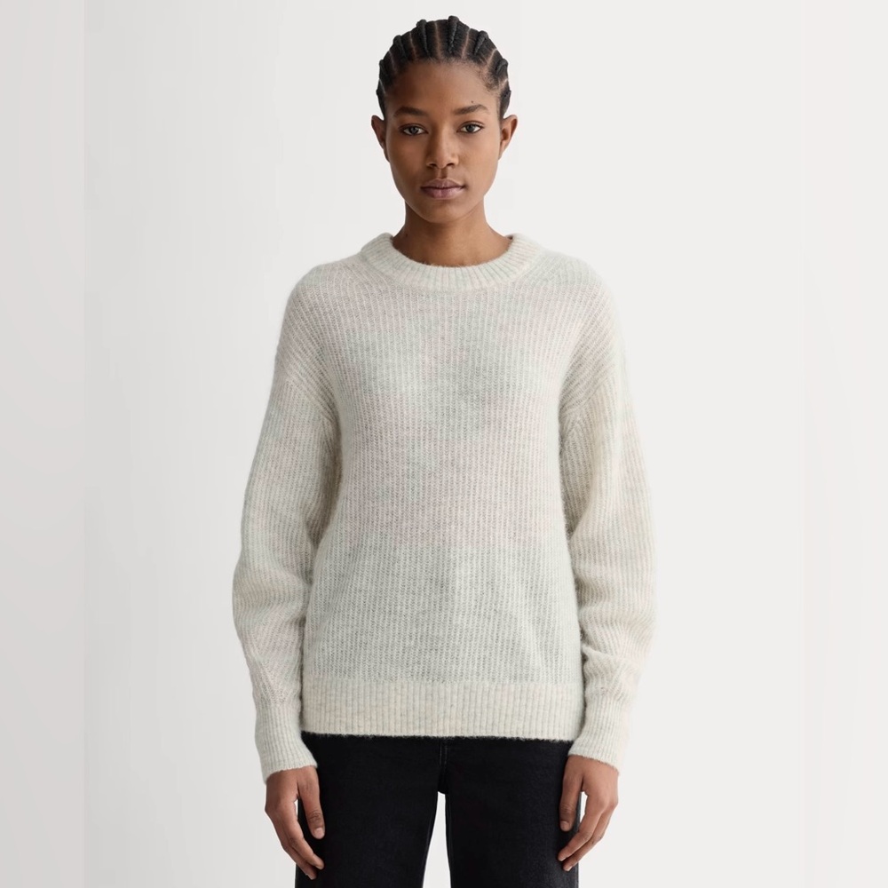 Everlane The Cocoon Crew in Alpaca Sweater Almond